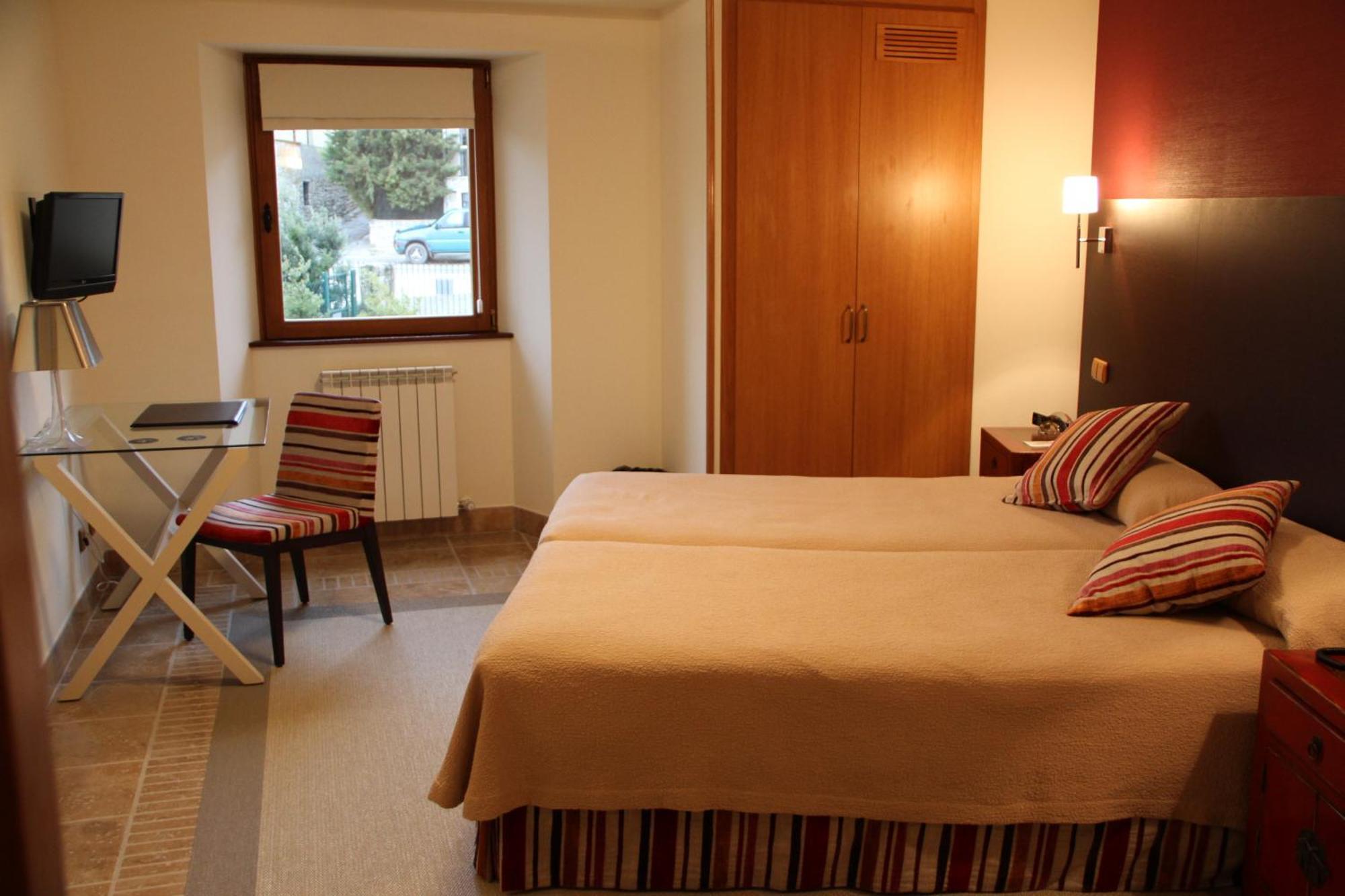 Hotel Palacio Dos Olivos Galdeano الغرفة الصورة