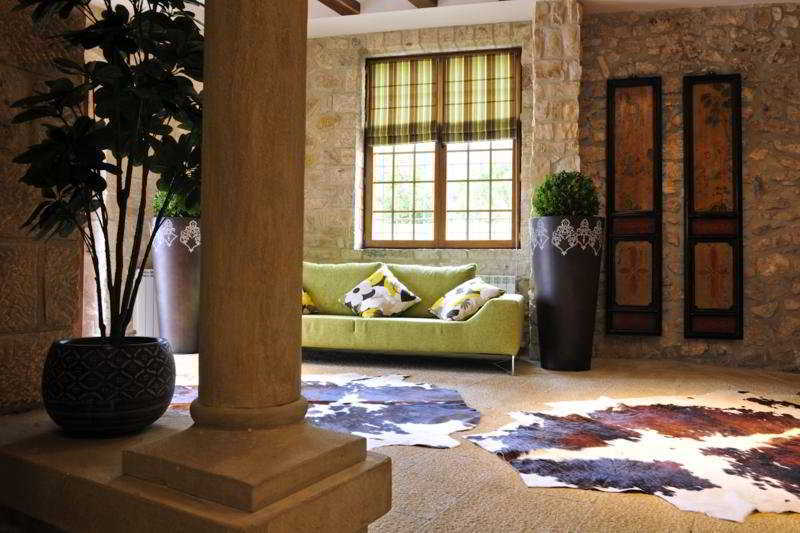 Hotel Palacio Dos Olivos Galdeano الغرفة الصورة