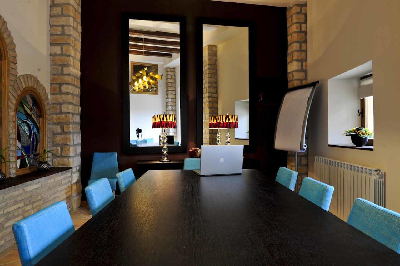 Hotel Palacio Dos Olivos Galdeano المظهر الخارجي الصورة